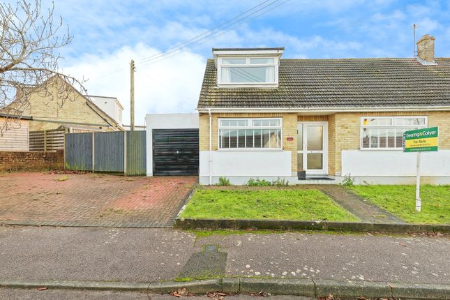 Thumbnail Bungalow for sale in Downs Road, East Studdal, Dover, Kent