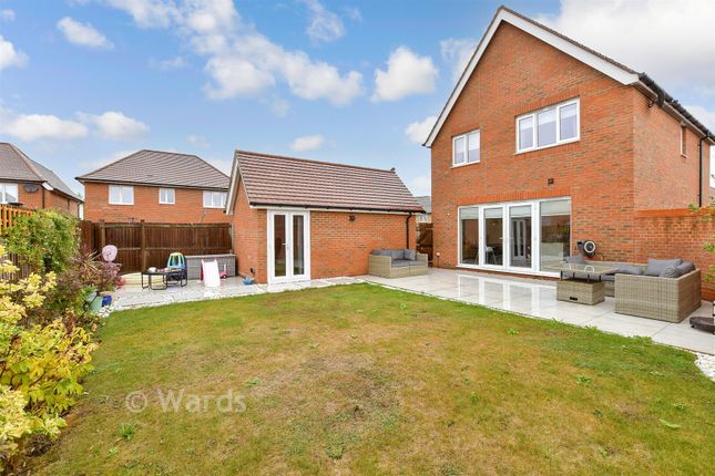 12, Holness Road, Herne Bay photo 2