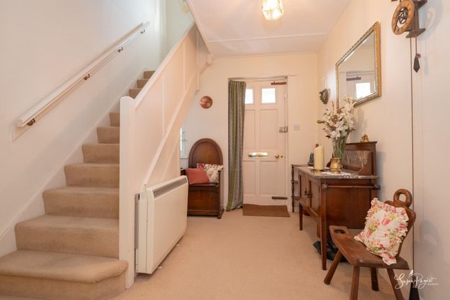 Woodland Rise, Undercliff Drive, Niton photo 4