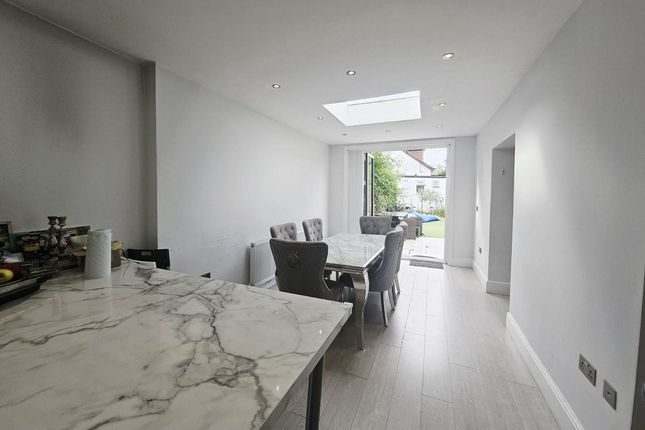 139, Park Road, London photo 4