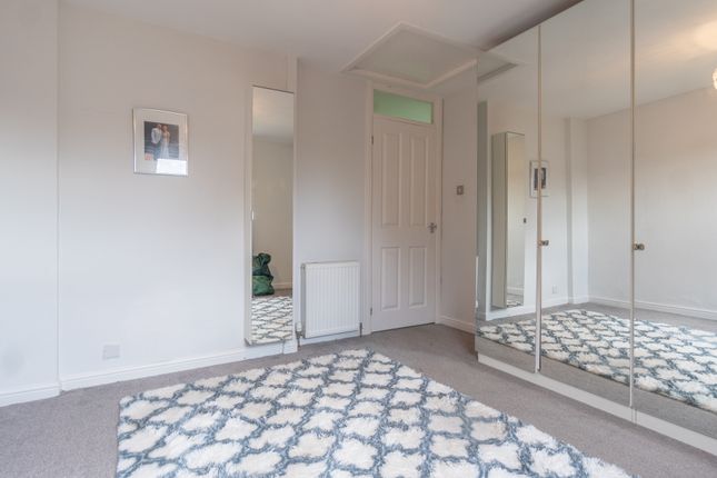 End terrace house for sale in Douglas Crescent, Erskine