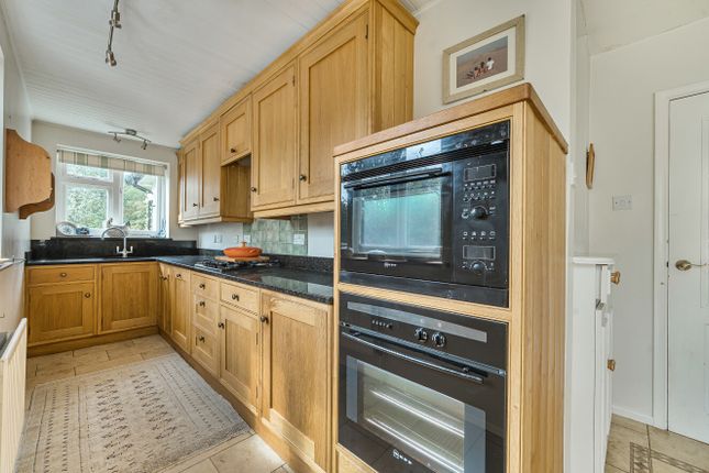 Heath Cottage,, Malthouse Lane, Godalming photo 2