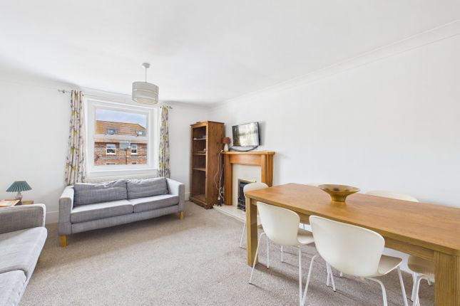 Flat 5, 7, Chandos Square, Broadstairs photo 4