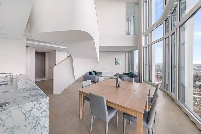 Thumbnail Flat to rent in Southbank Tower, Upper Ground, Southbank, London
