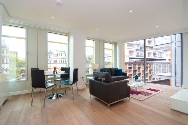 Thumbnail Flat to rent in Central St. Giles Piazza, London