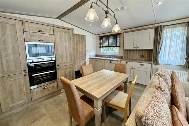 Sandy Balls New Forest Holiday Village, Southampton Rd, Fordingbridge photo 4