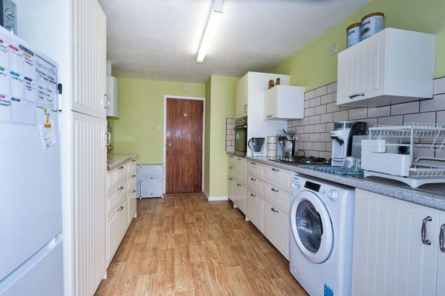 4, Whitmore Close, Broseley photo 4