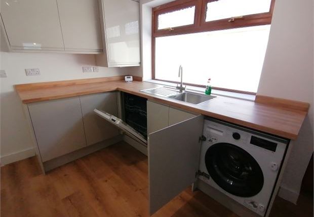 9, Treharne Street Pentre, Treorchy photo 4