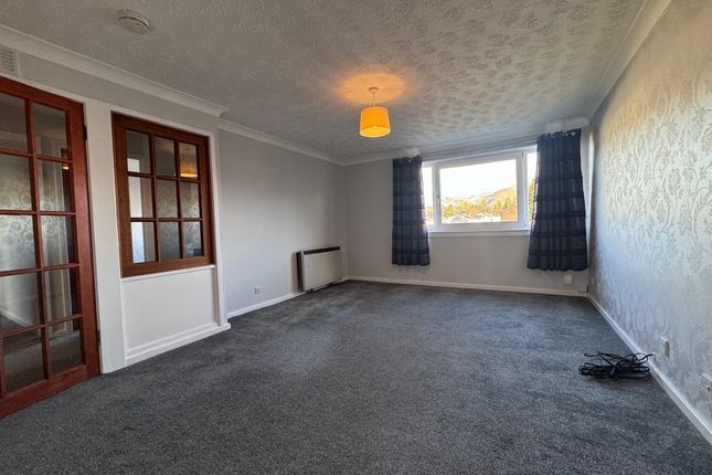 3, Woodside Road, Tullibody photo 2
