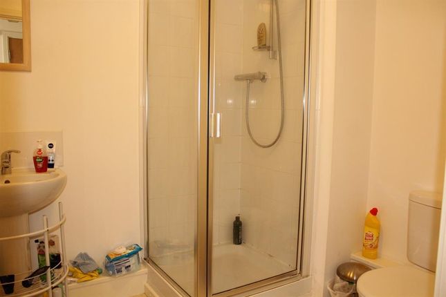543, 5 Stillwater Drive, Manchester photo 5