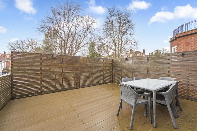First Floor Flat, 17, Heath Drive, Hampstead photo 3