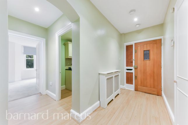 Flat 2, Listergate, 315, Upper Richmond Road, Putney photo 2