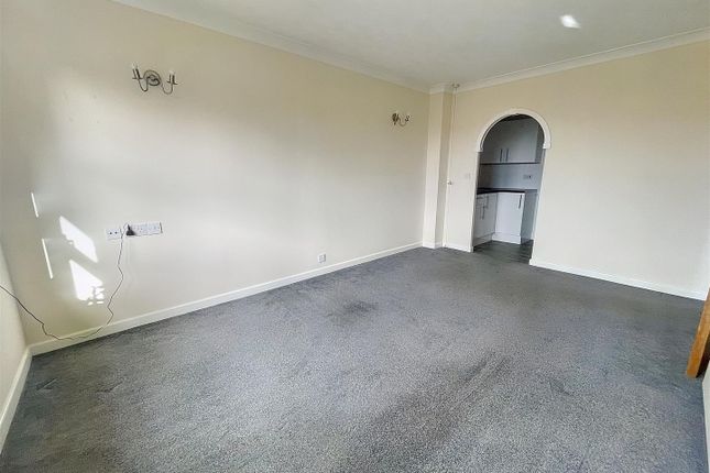 Flat for sale in Homerees House, The Parade, Carmarthen
