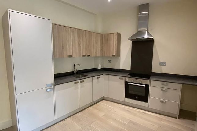 8 Technology House, Furlong Road, Bourne End photo 3