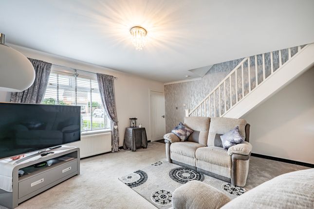 12 Thomson Grove, Cambuslang, Glasgow photo 4