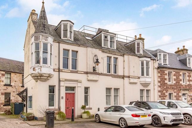 Thumbnail Flat for sale in Raemartin Square, West Linton