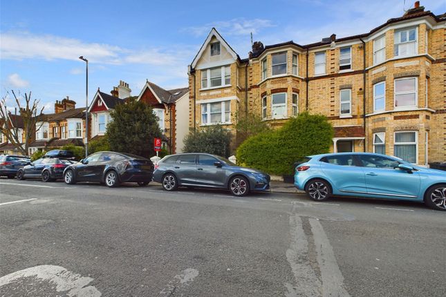 Thumbnail Flat for sale in 62 Fonthill Road, Hove