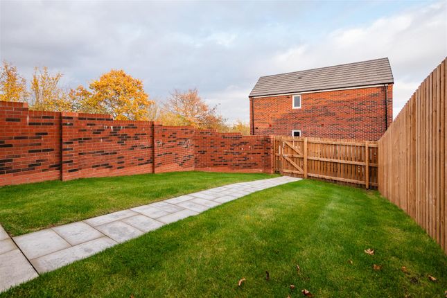 10, Central Avenue, Middlesbrough photo 3