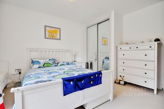 9, Baldwin Court, Harrow photo 5