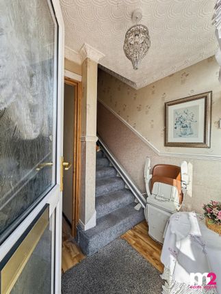 172, Howe Circle, Newport photo 3