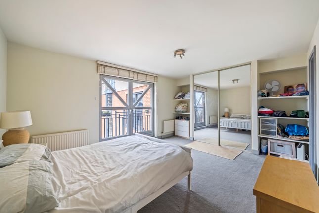 Flat for sale in The Westbourne, 1 Artesian Road