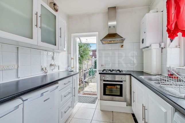 92, Wood Lane, London photo 4