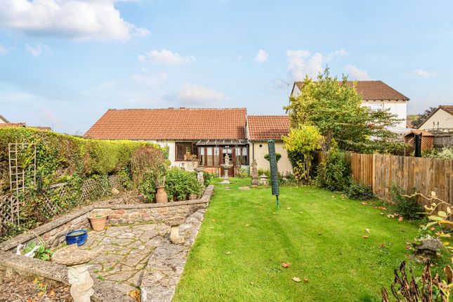 25, Chestnut Way, Devon photo 2