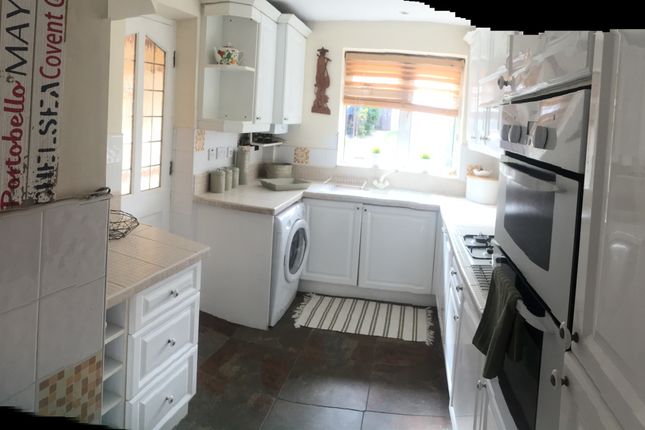 64, Eldon Road, Luton photo 2