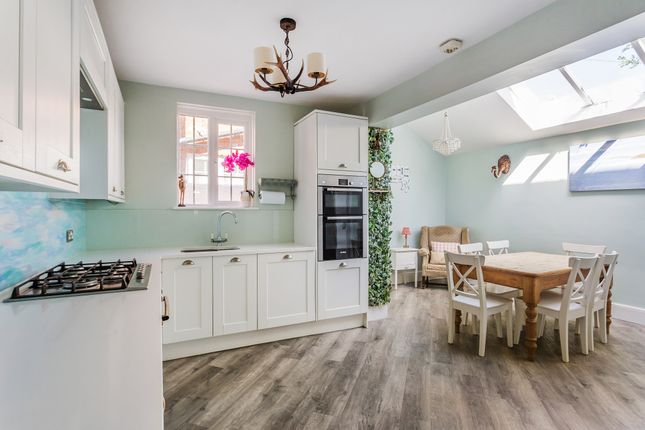 Kitchen Dining 1.Jpg
