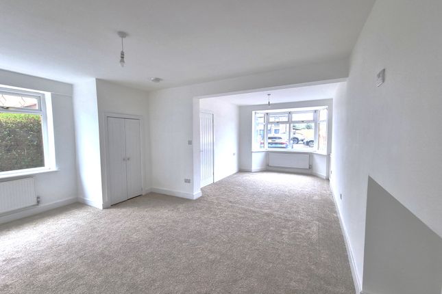 29, Heol Y Bwlch, Llanelli photo 4