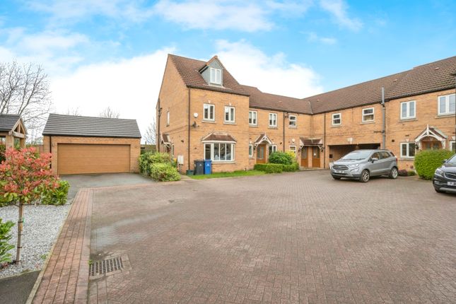 Flat for sale in Mallard Chase, Doncaster, South Yorkshire
