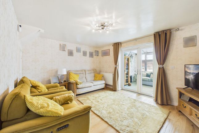 39 Selborne Gardens, Nottingham photo 2