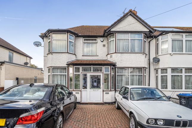 Fairway Avenue, LONDON photo 2