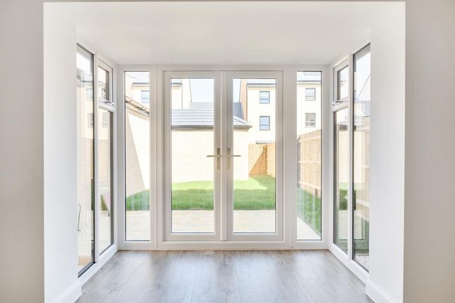 9 Beadles Place, Abbey Fields, Abingdon photo 4