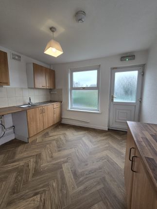 95a, Clase Road, Swansea photo 4