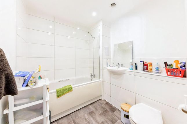Flat for sale in Tannery Way North, Canterbury