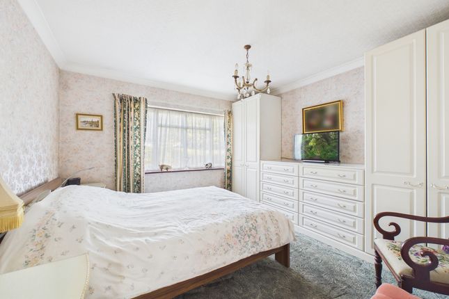 24 Southview Road, Marlow photo 3