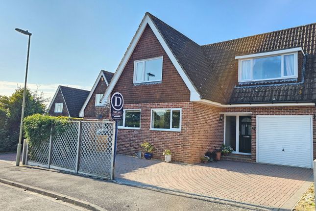 Thumbnail Detached house for sale in Priors Close, Kingsclere, Newbury