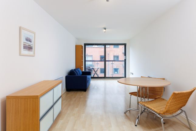 Thumbnail Flat to rent in Horsley Court, Montaigne Close, Westminster, London
