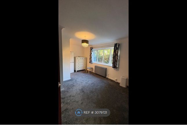 The Cedars, Guildford photo 5