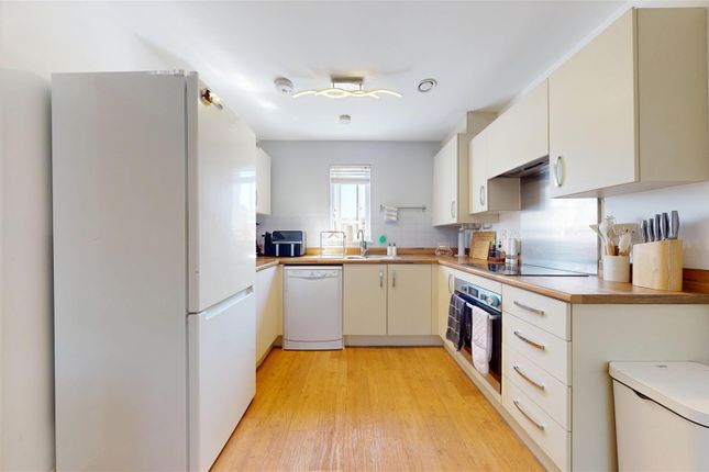 10 Great Western Court, Frome Road, Radstock photo 2