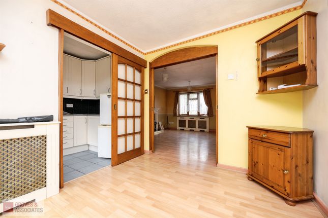 18, Dorrington Green, Birmingham photo 4
