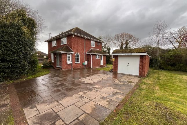 Detached house to rent in Ray Close, Canvey Island