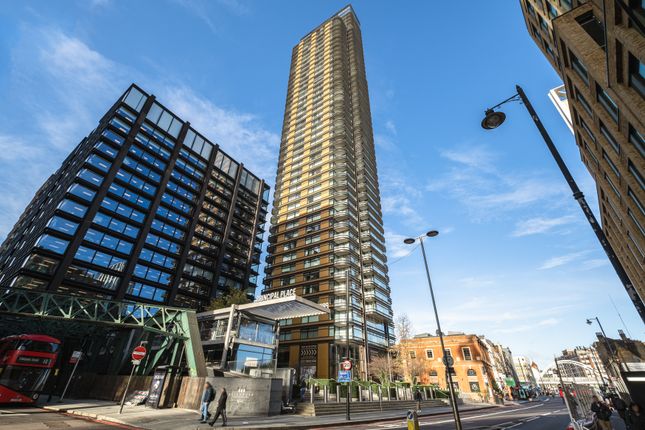 Flat 1701, 2, Worship Street, London photo 3