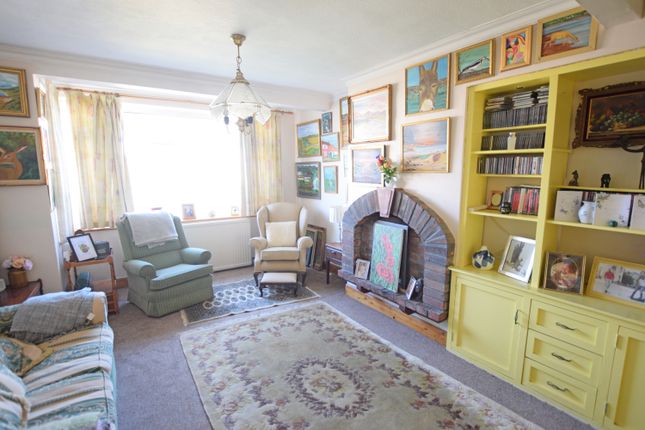 35, Freeman Avenue, Eastbourne photo 4