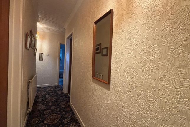 31, Dolau Fan Road, Burry Port photo 2