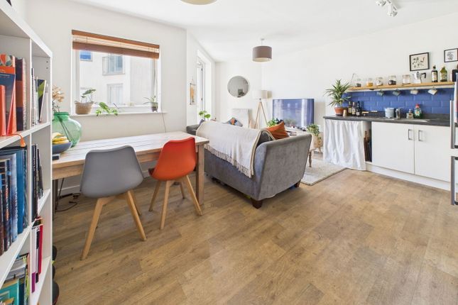 Falconers Court, 2,Flat 24, Little High Street, Shoreham-by-sea photo 2