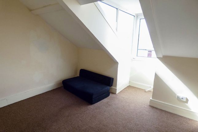 7b, Holly Avenue, Whitley Bay photo 5