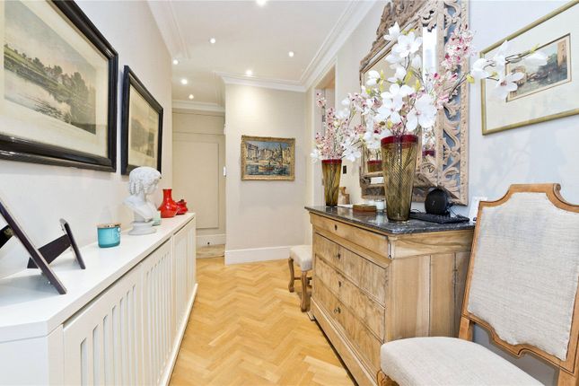 Flat for sale in Priory Mansions, 90 Drayton Gardens, Chelsea, London