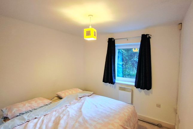 265, Manchester photo 5